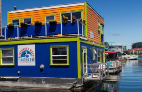 Отель A Float Home B&B in Fisherman’s Wharf  Виктория